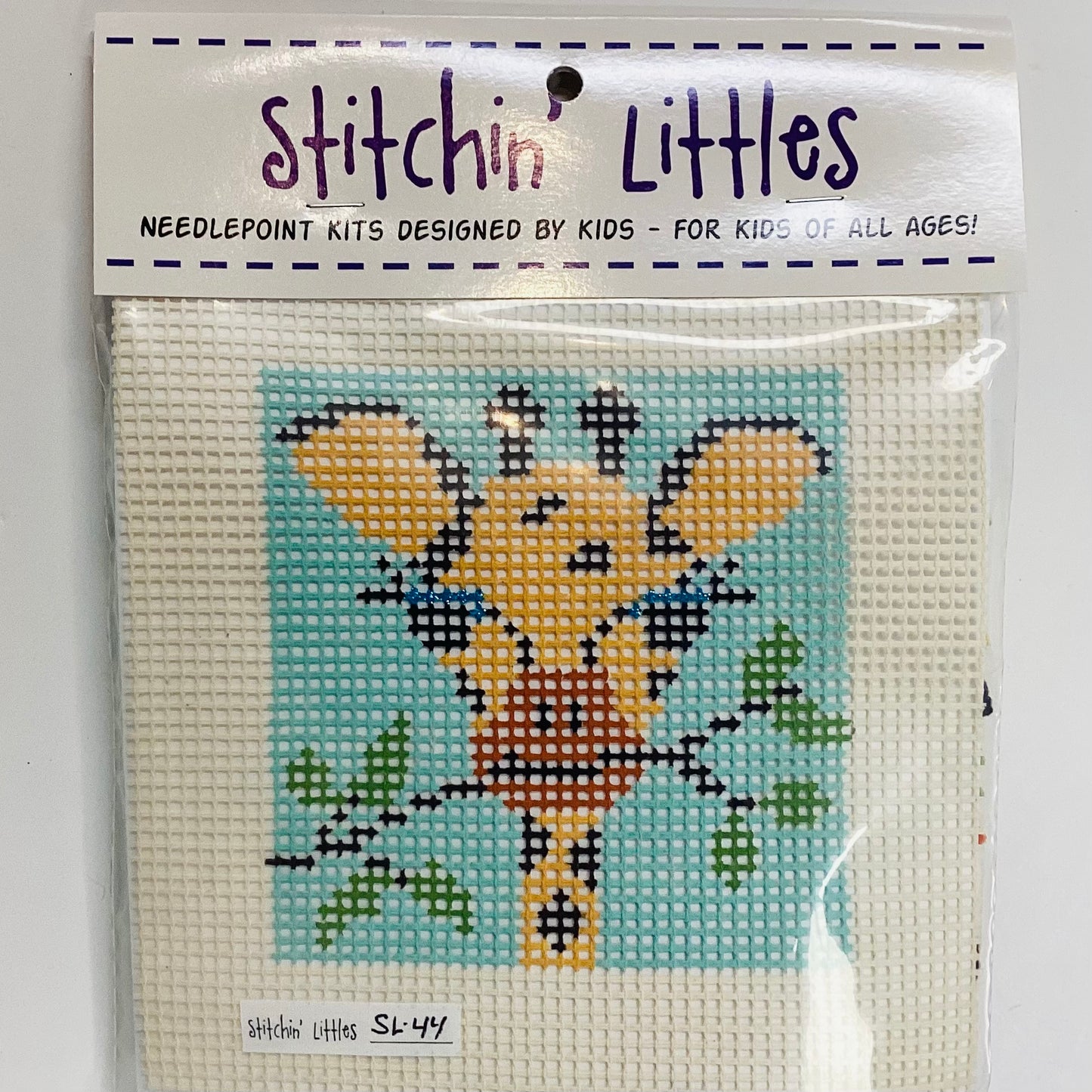 Stitchin' Littles Kit 5x5 - Twiggy